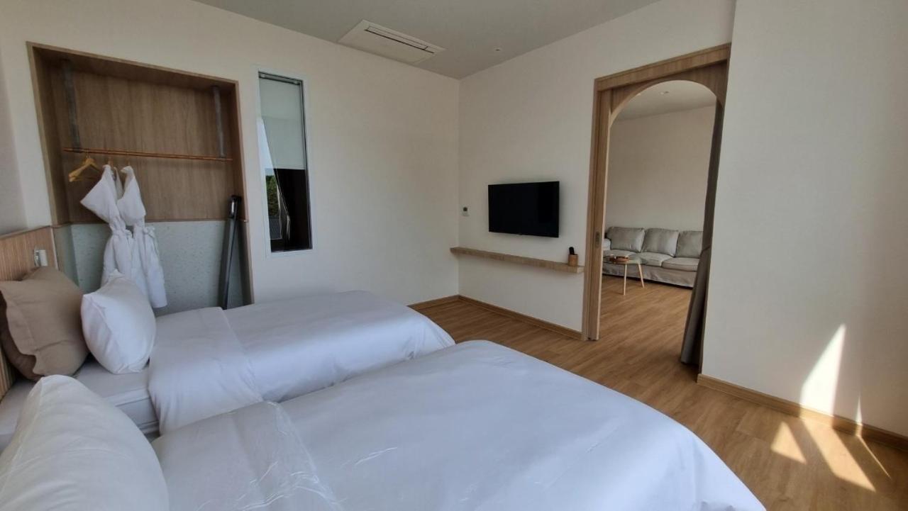 Punn Hotel Korat Nakhonratchasima Buitenkant foto